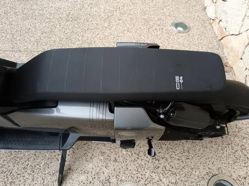BMW CE04 11kW 125 cm3 ( CE 04 )
