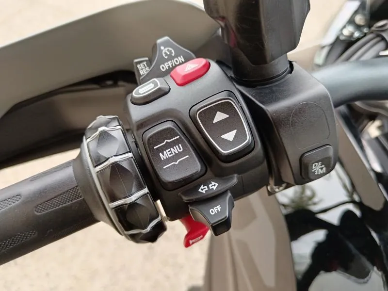 BMW 1300 GS full pack + options+