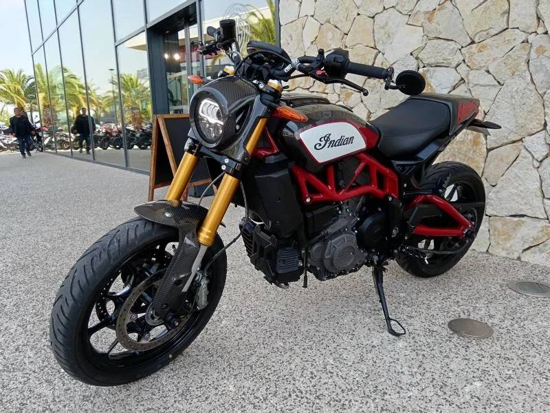 INDIAN 1200 Carbon 2020 Akrapovic