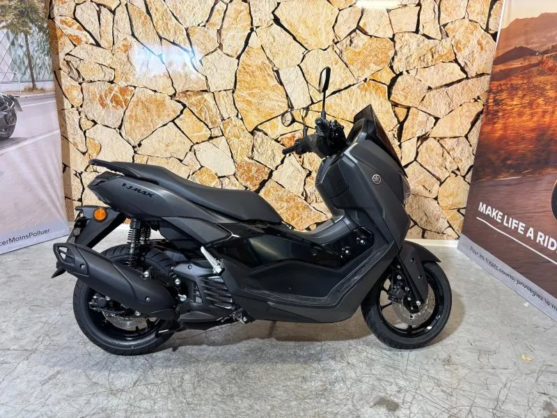 YAMAHA NMAX 125