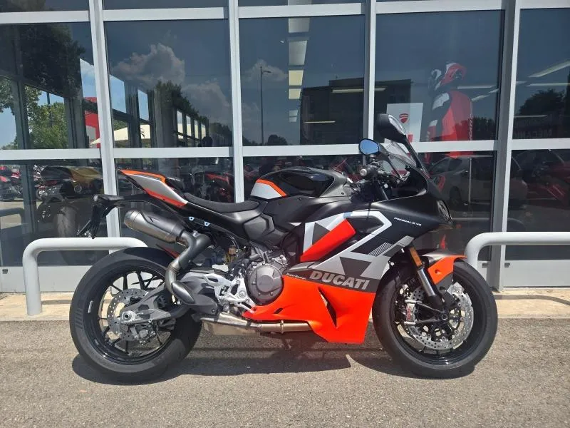DUCATI V2 AUDI F1 Edition R26