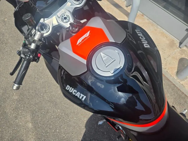 DUCATI V2 AUDI F1 Edition R26
