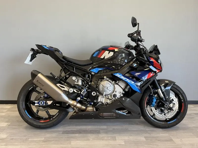 BMW M 1000 R