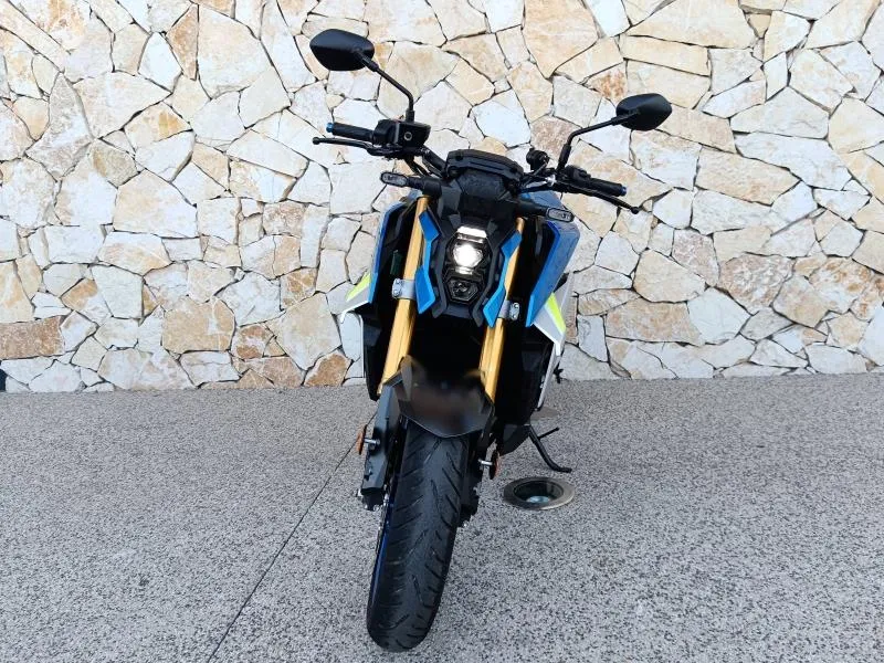 SUZUKI 1000 2023