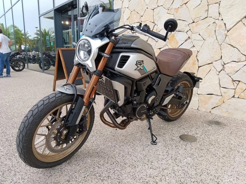 CF MOTO CLX 700