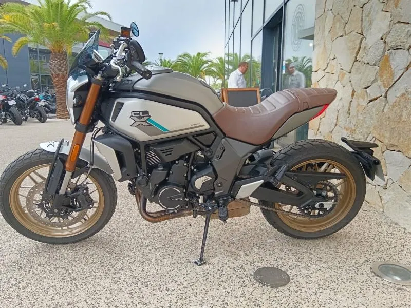 CF MOTO CLX 700