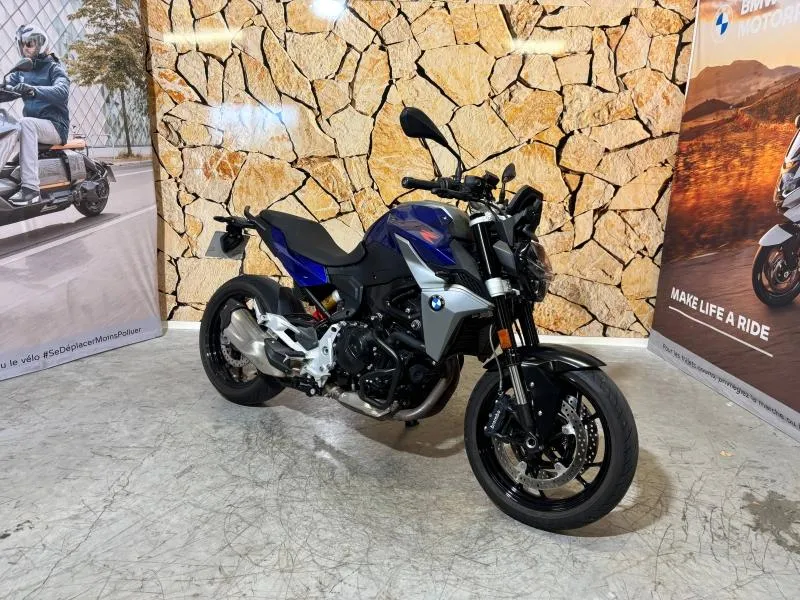 BMW F 900 R