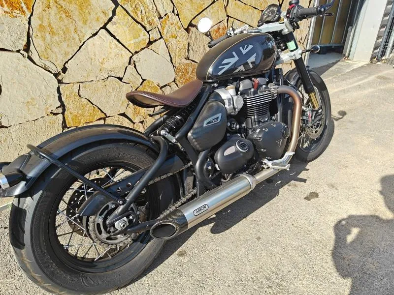 TRIUMPH Bobber 1200 TFC n°146/750