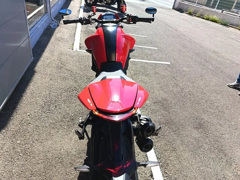 DUCATI Monster+ 1ère main garantie 12 mois