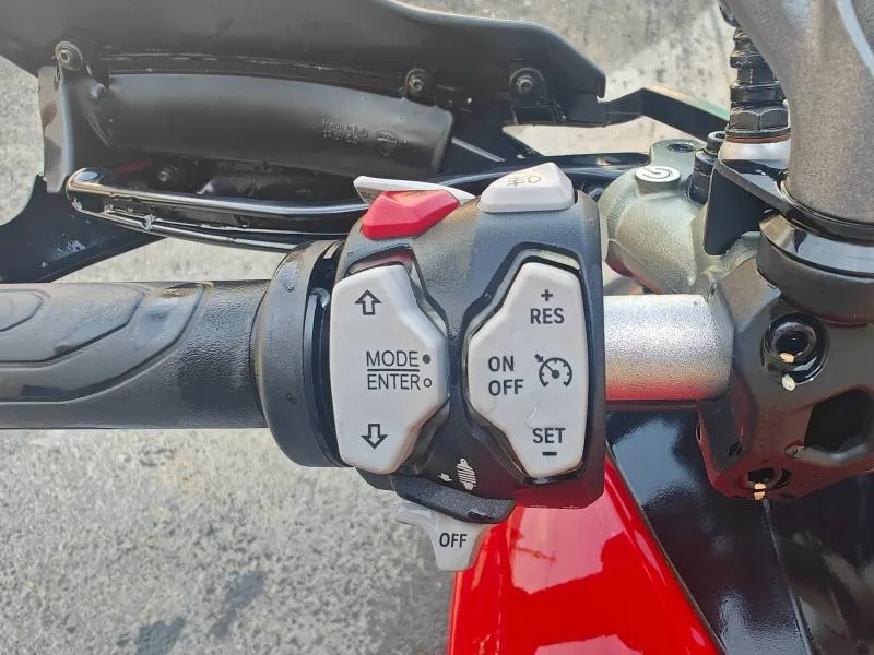 DUCATI Multistrada V2 S 937 Travel