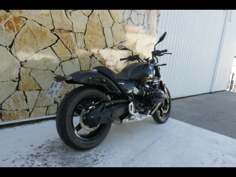 BMW 12 + Contrat Entretien 3 ans + Extension de Garantie R12