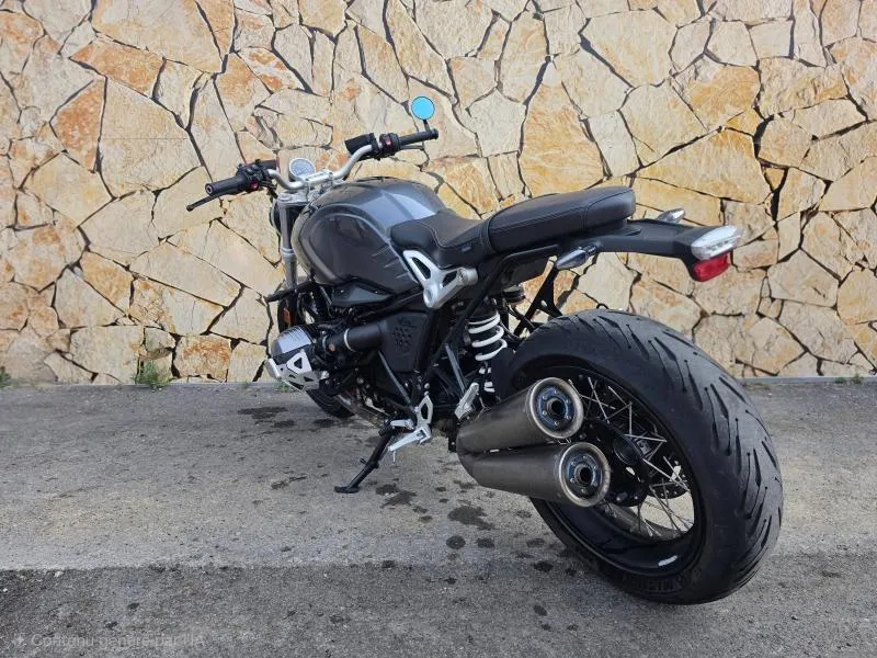BMW 1200 NineT Pure A2
