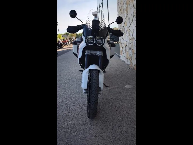 DUCATI 937 Desert X