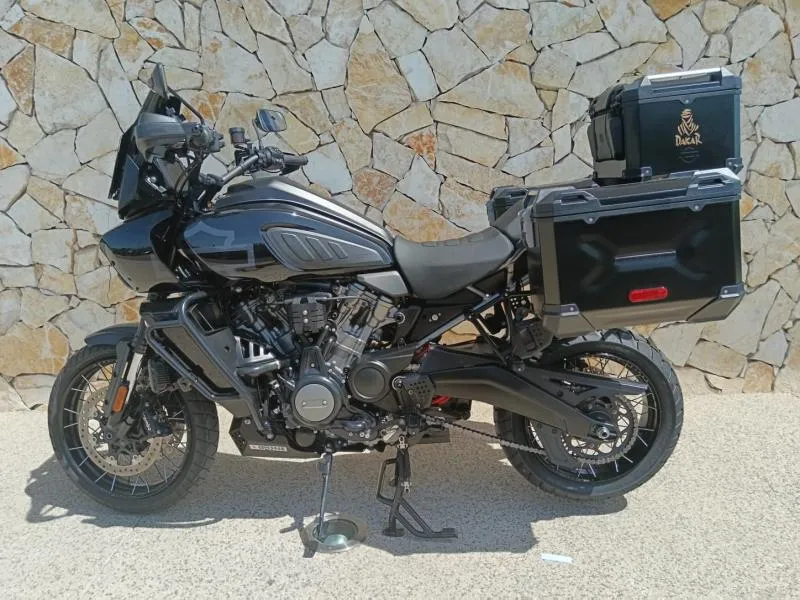 HARLEY-DAVIDSON AMERICA SPECIAL .
