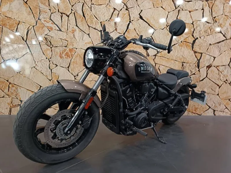 INDIAN Scout Bobber 1250 Limited + Tech