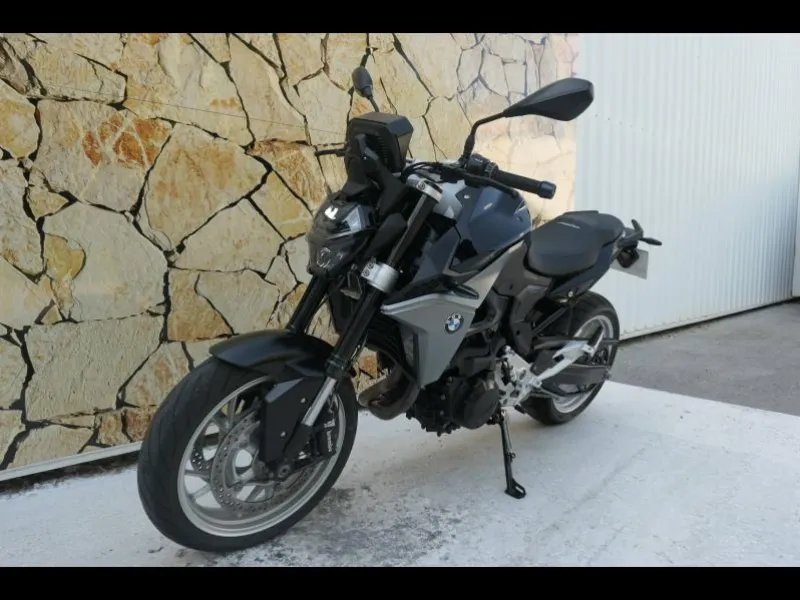 BMW 900 R A2 + Shifter