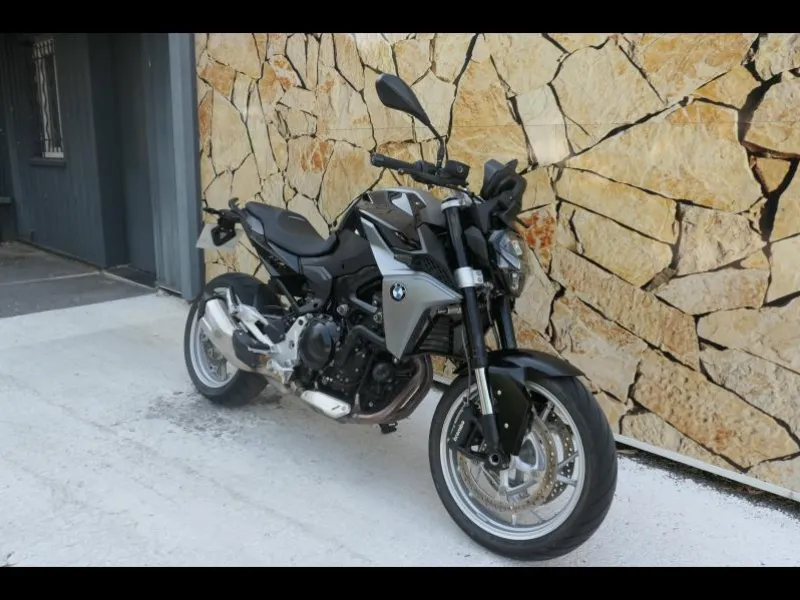 BMW 900 R A2 + Shifter