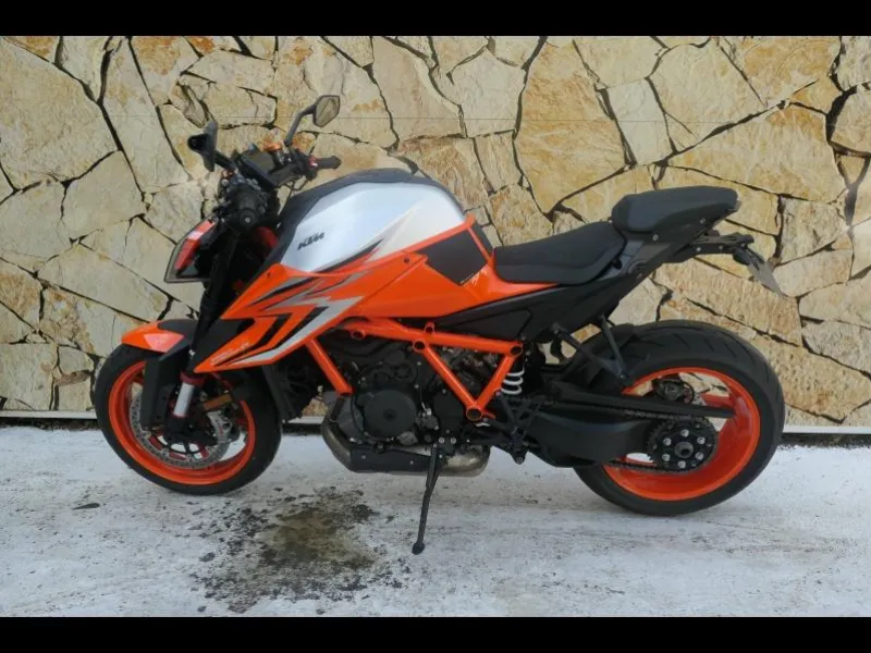 KTM 1290 R 2023 + Options
