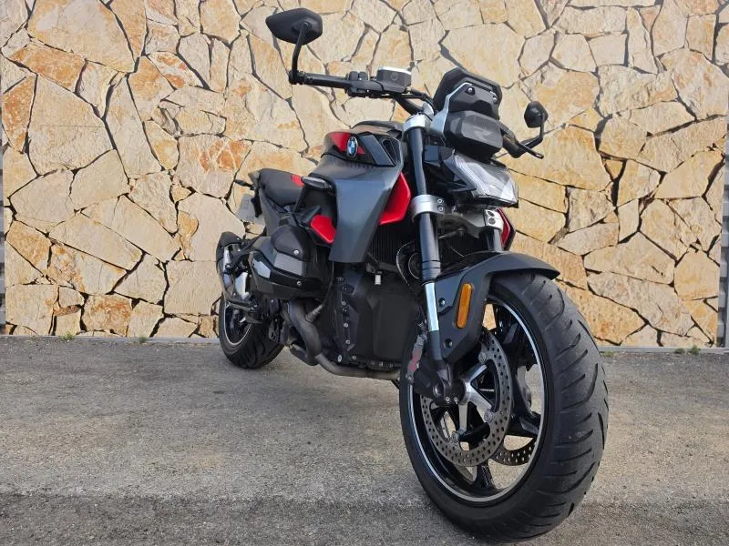 BMW 1300 R