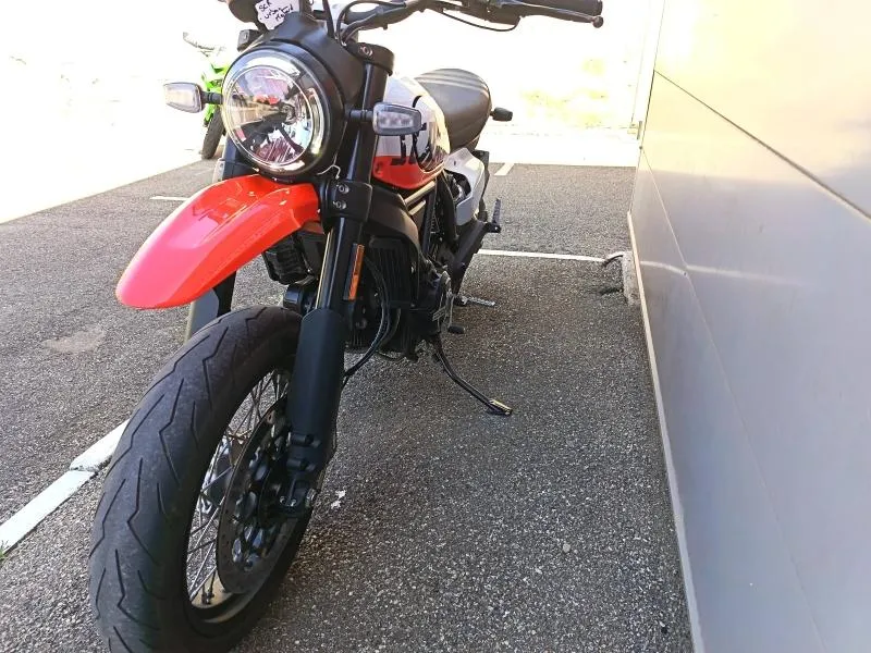 DUCATI Scrambler 800 Urban Motard ABS
