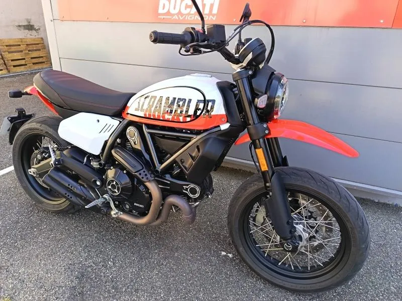 DUCATI Scrambler 800 Urban Motard ABS