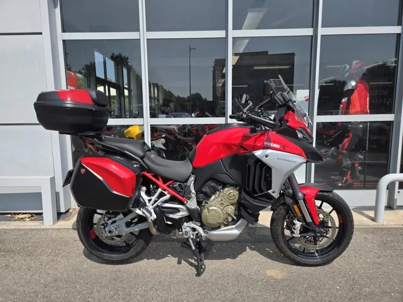 DUCATI V4 S  Travel & Radar