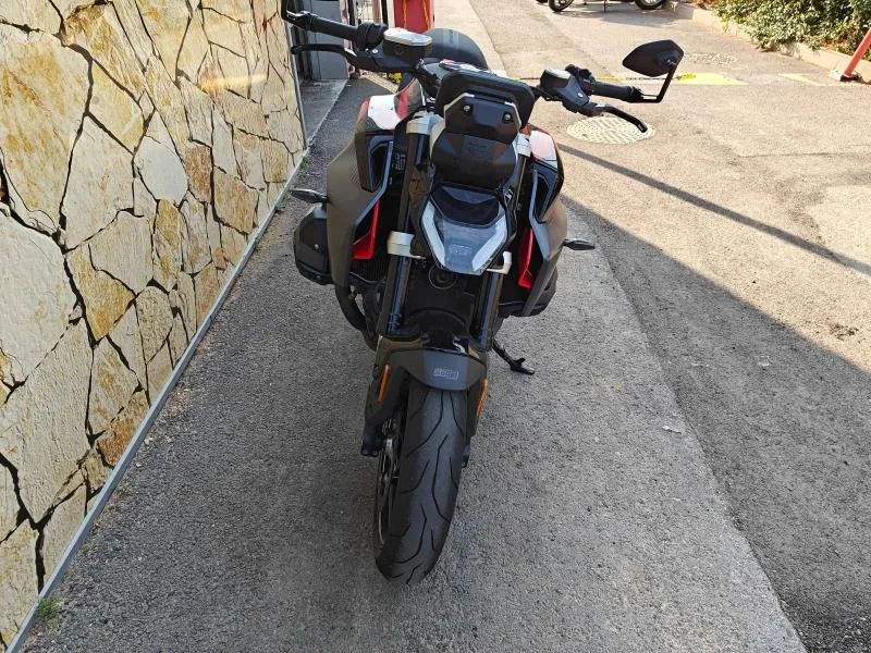 BMW R 1300 R