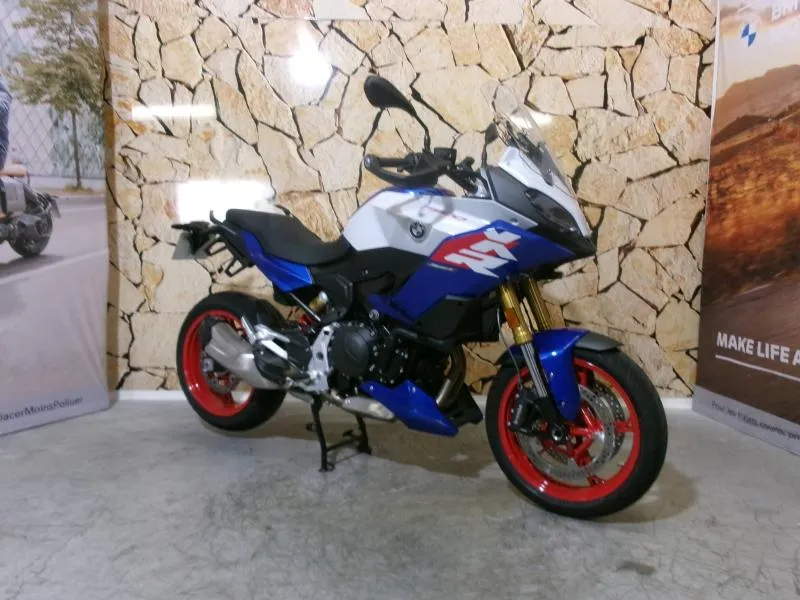 BMW F 900 XR A2