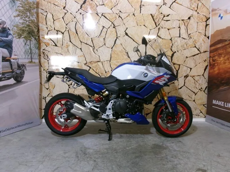BMW F 900 XR A2
