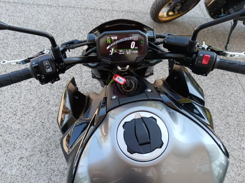 KAWASAKI 900 2020 A2 35kw