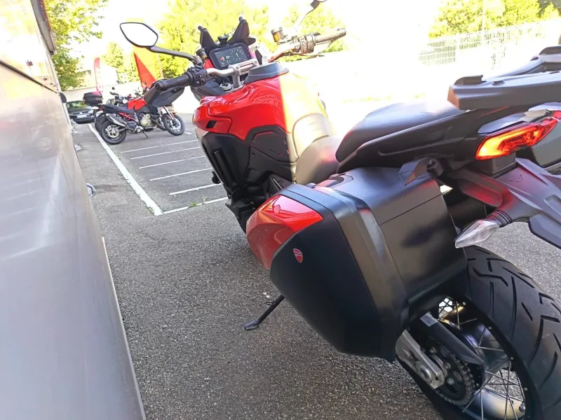 DUCATI Multistrada V4 Rally  Radar 1ère main 1500km !
