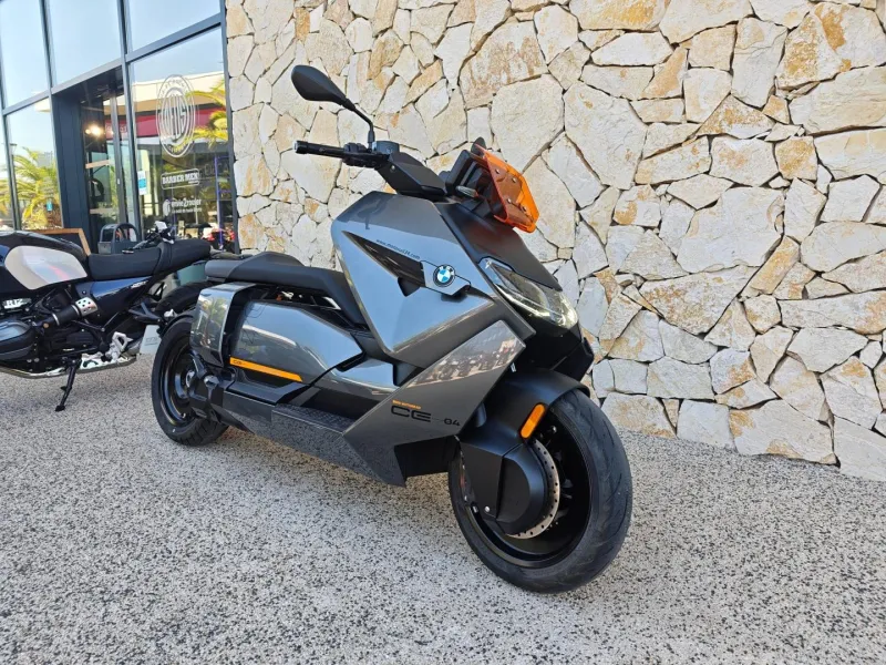 BMW CE04 15kw 20cv finition pro