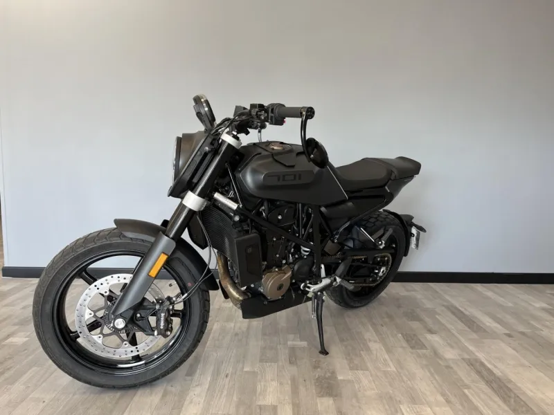 HUSQVARNA 