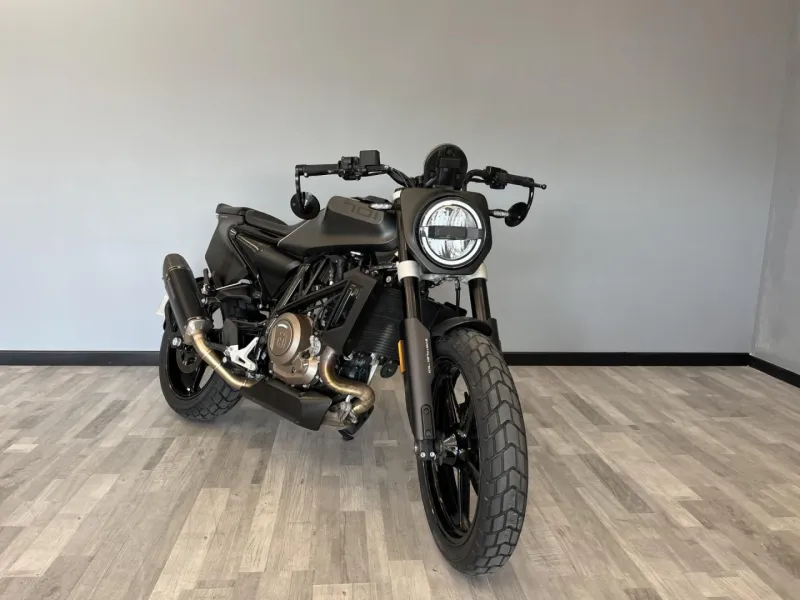 HUSQVARNA 