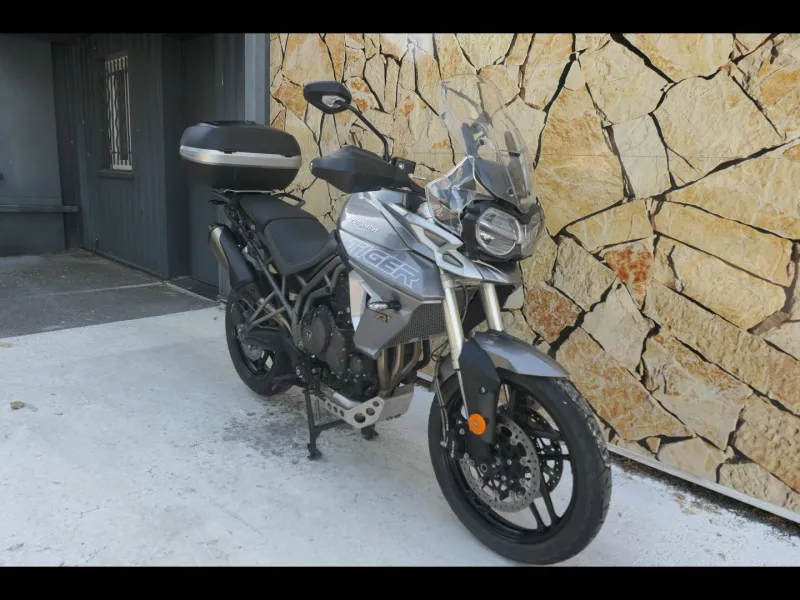 TRIUMPH 800 XRT + Options