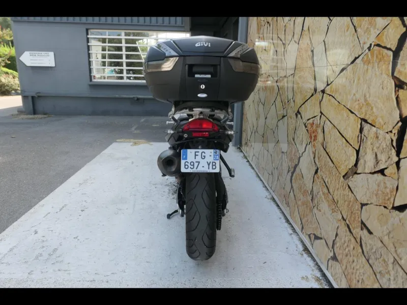 BMW 800 R + Options