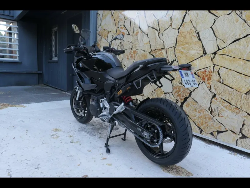 BMW 900 XR A2 Triple Black Finition Finition Pro