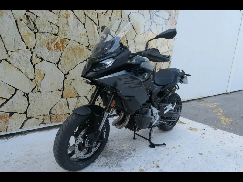 BMW 900 XR A2 Triple Black Finition Finition Pro