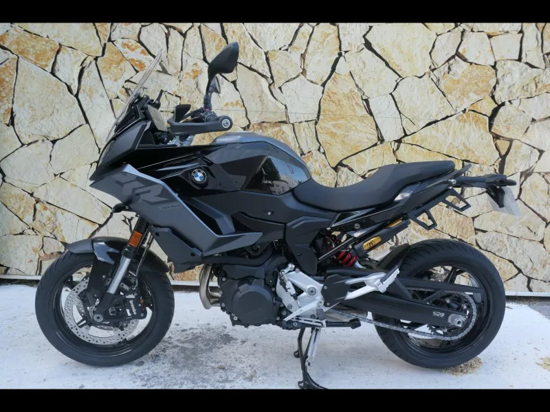 BMW 900 XR A2 Triple Black Finition Finition Pro