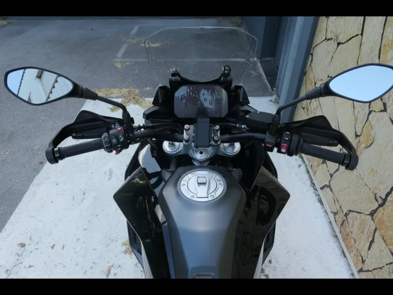 BMW 900 XR A2 Triple Black Finition Finition Pro
