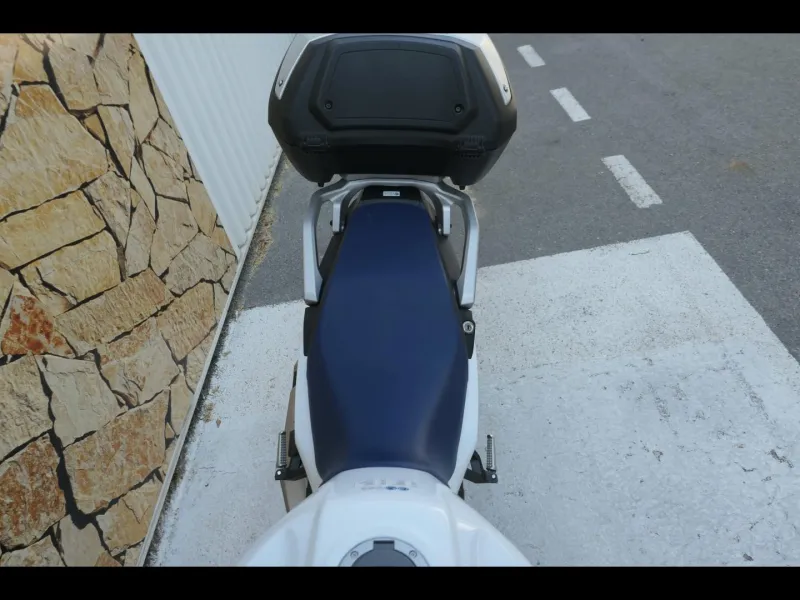 HONDA 750 + Top Case Honda 50L