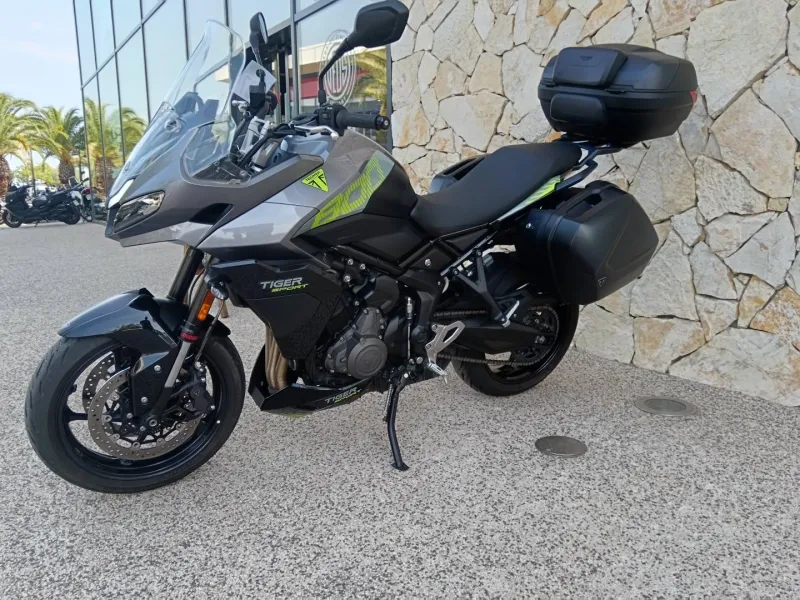 TRIUMPH Sport 800 FULL PACK