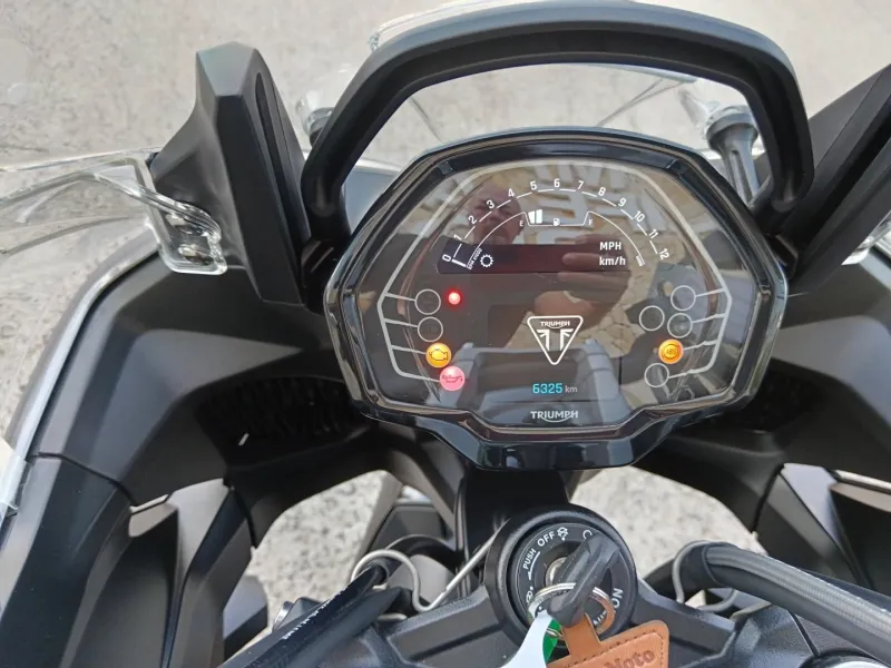TRIUMPH Sport 800 FULL PACK