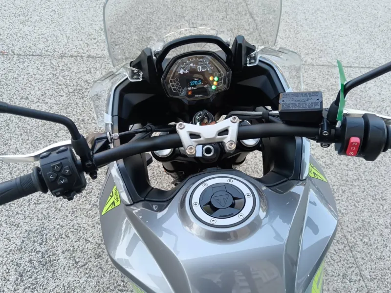 TRIUMPH Sport 800 FULL PACK