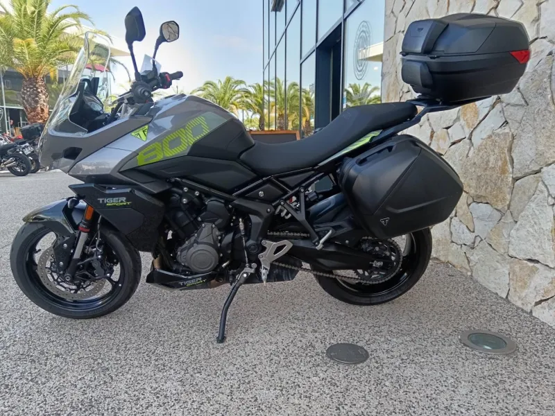 TRIUMPH Sport 800 FULL PACK