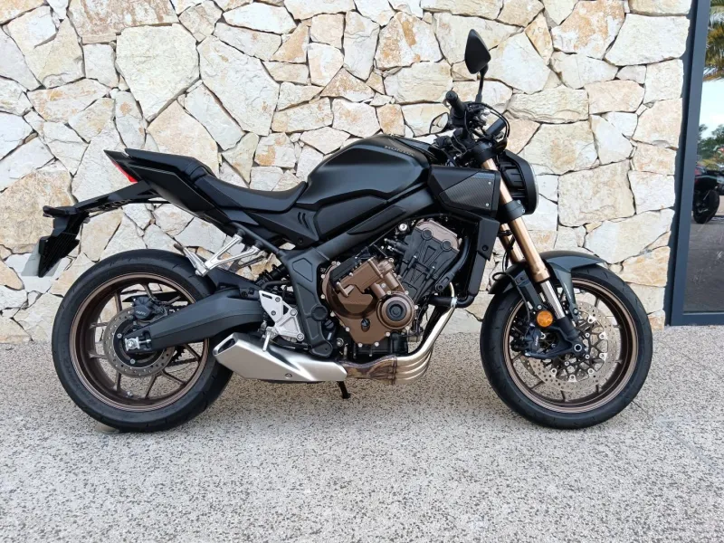 HONDA 650 R 35kW e-Clutch NOIR
