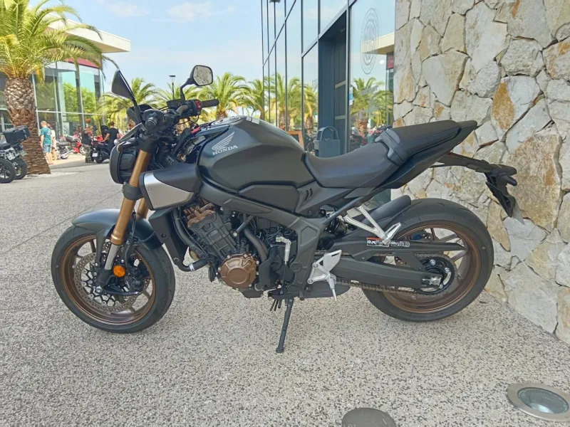 HONDA 650 R 35kW e-Clutch NOIR