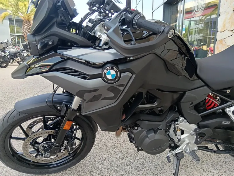 BMW 800 GS 2026 FULL PACK + VALISES VARIO