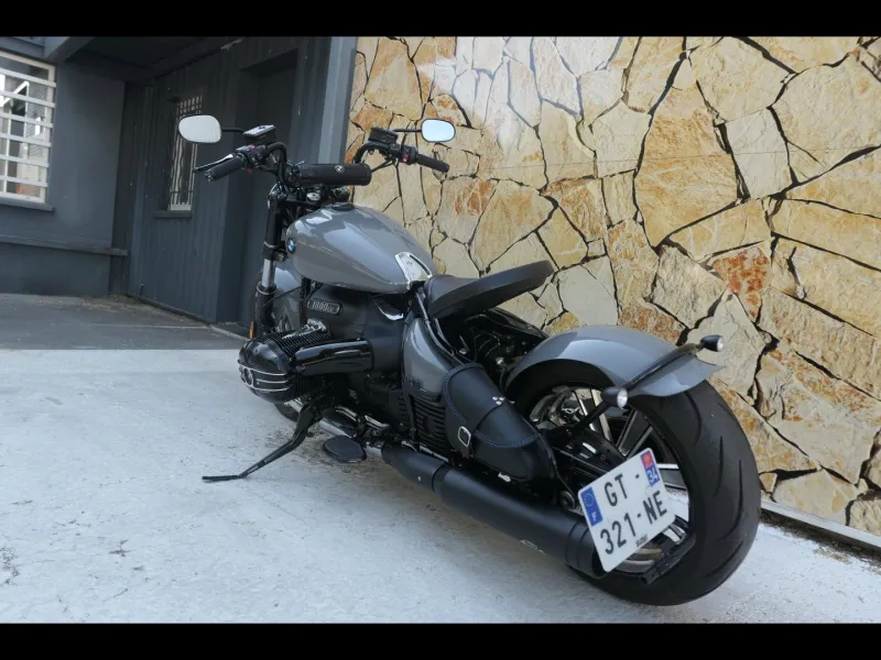 BMW 18 Bobber + Accessoires R18