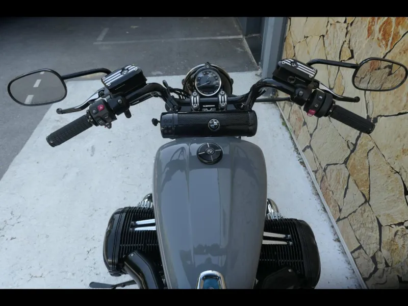 BMW 18 Bobber + Accessoires R18